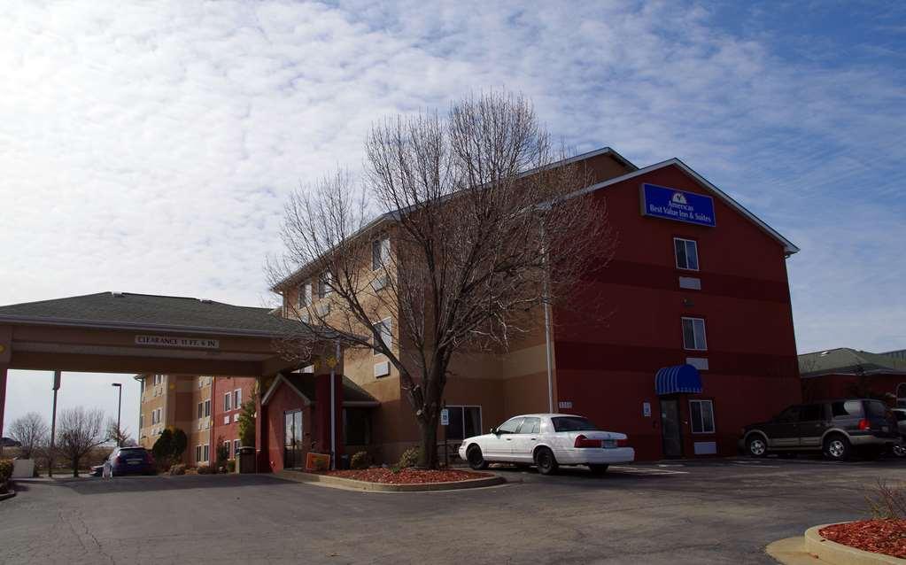 Americas Best Value Inn&Suites Saint Charles Extérieur photo