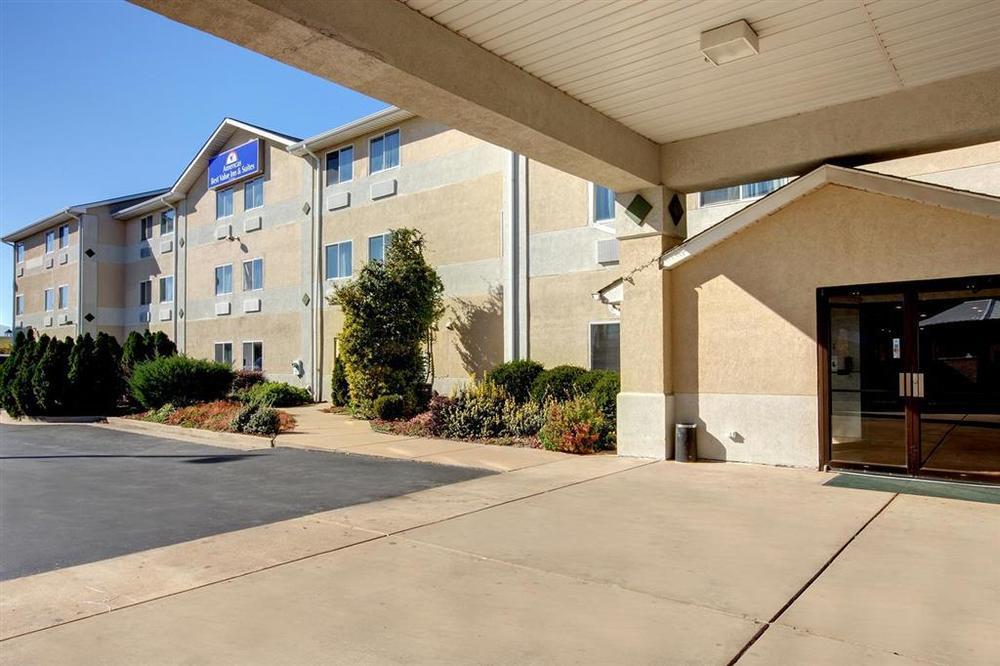 Americas Best Value Inn&Suites Saint Charles Extérieur photo