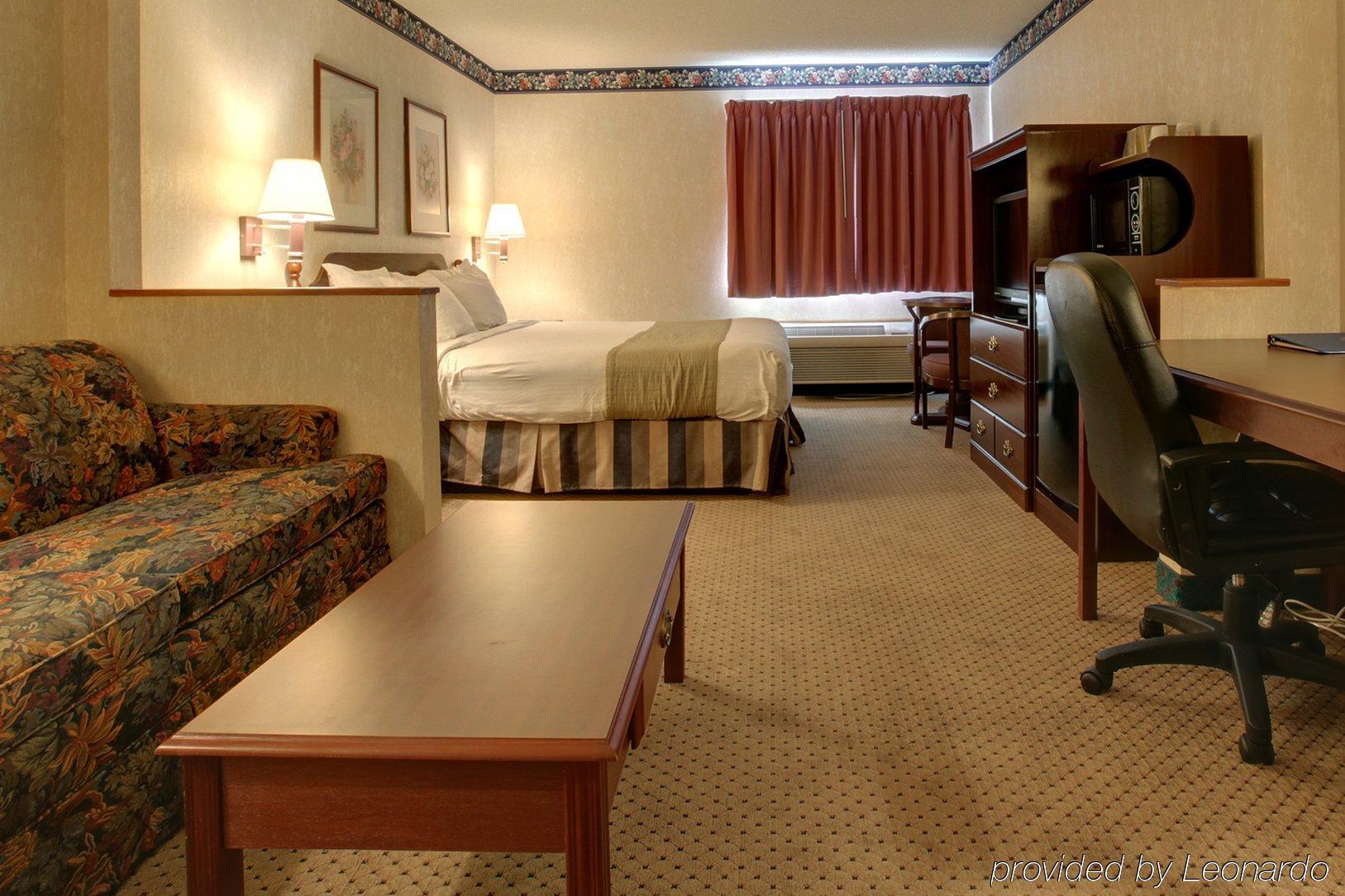 Americas Best Value Inn&Suites Saint Charles Chambre photo